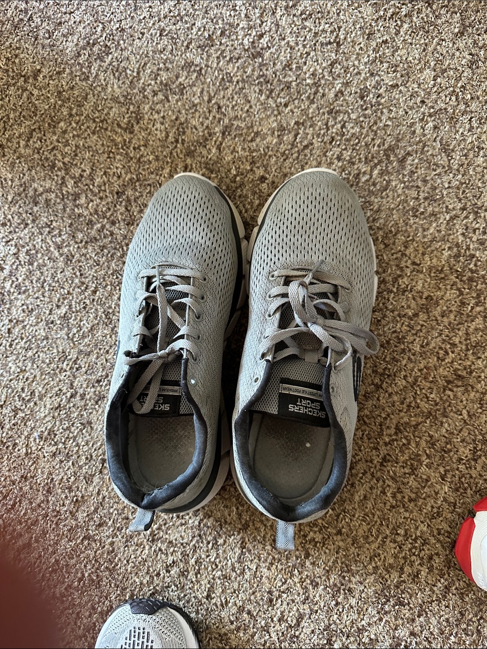 Skechers Men's Light Gray Athletic Lace-Up Sneakers